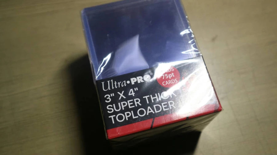 Ultra Pro 75pt Top Loaders (isi 25 / pack). Ketebalan max 1,905mm