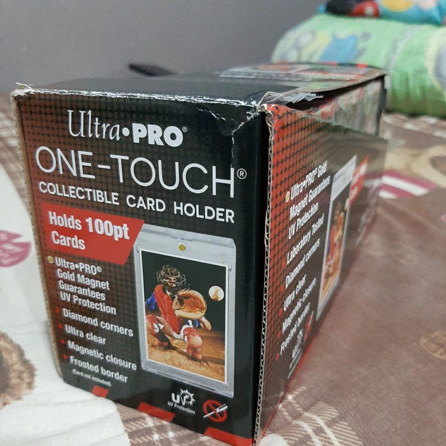 Ultra Pro 130pt BLACK UV One Touch Magnetic Holder (tebal max 3,302mm)